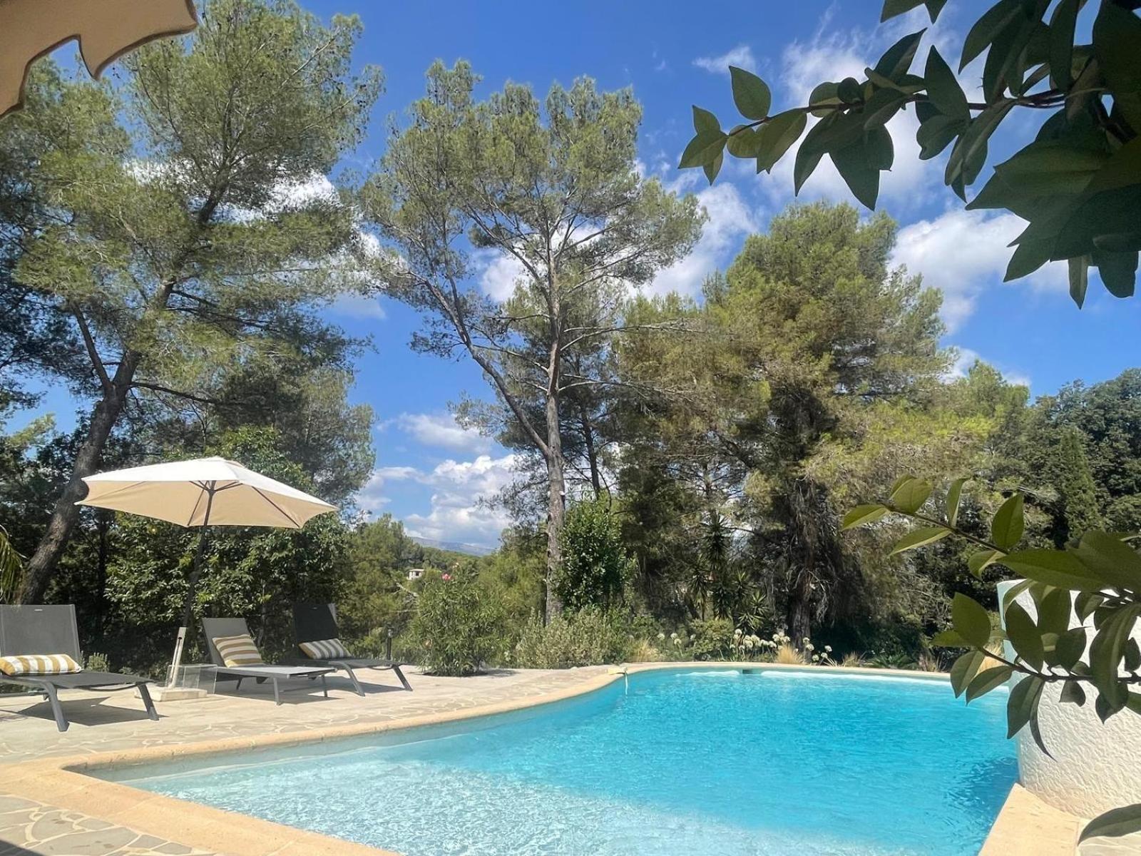 La Villa Des Carriers- Maison Avec Piscine Proche Mer Roquefort Les Pins Ngoại thất bức ảnh